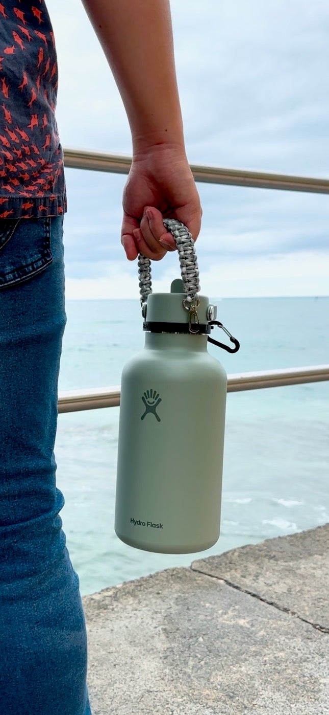 Hydro Flask Wide Mouth with Straw Cap 64oz ハイドロフラスク