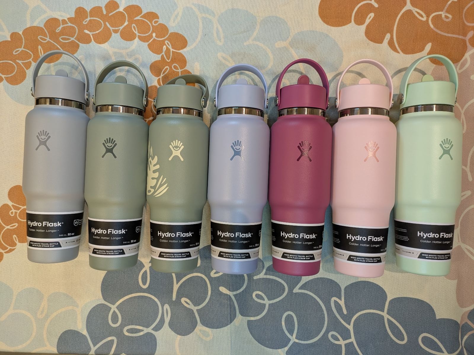 Hydro Flask Travel Bottle with Straw Cap 32oz ハイドロフラスク