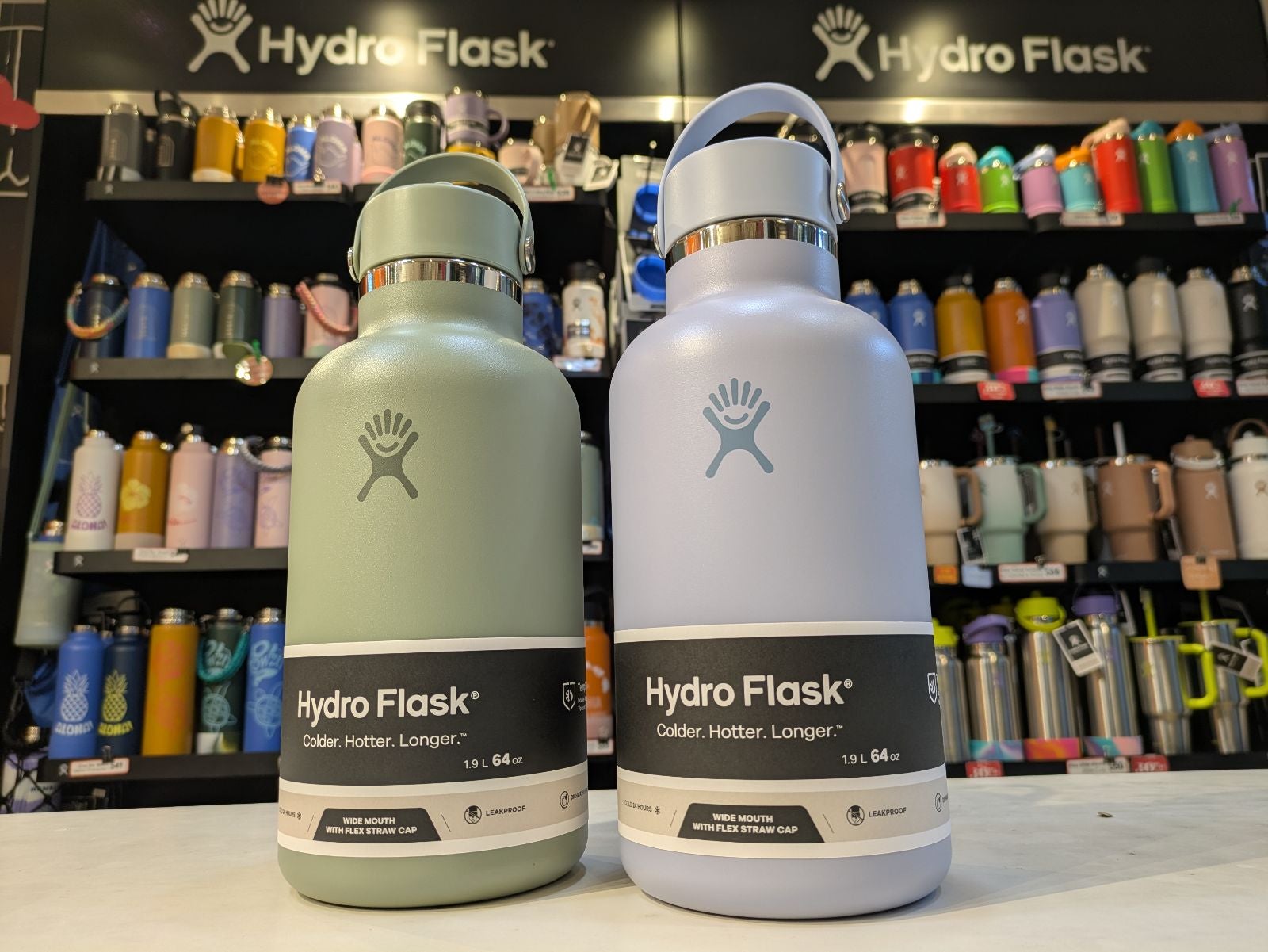 Hydro Flask Wide Mouth with Straw Cap 64oz ハイドロフラスク
