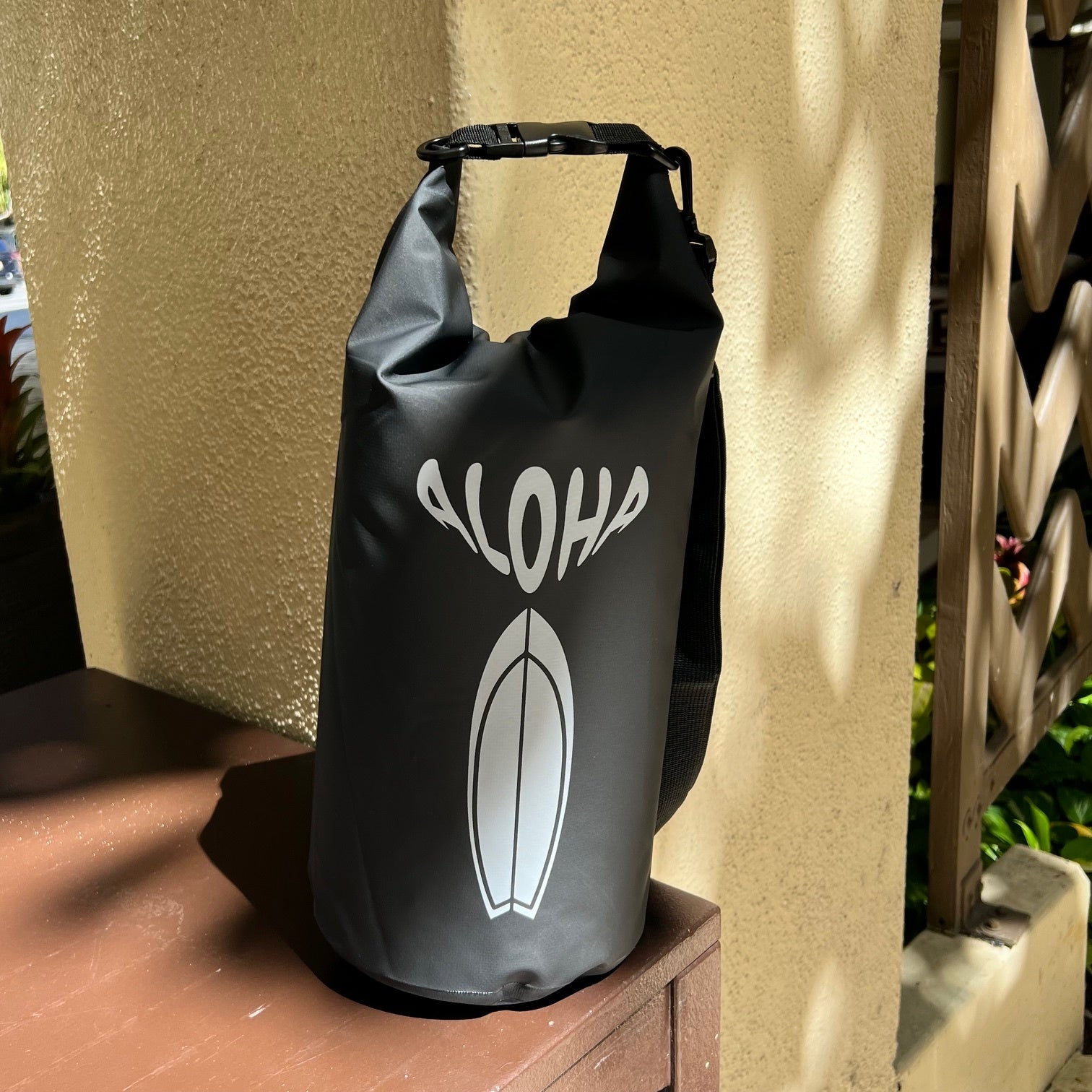 ALOH ストライプ ブラック　バッグ ALOHA Dry Bag-20L アロハドライバッグ20L（2ストラップ付き